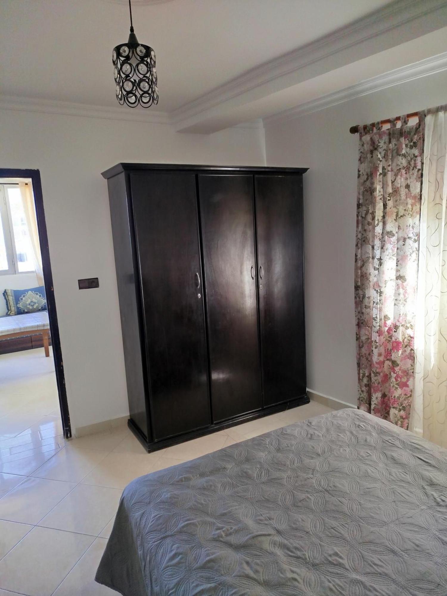 Apartment Corniche Ksar Sgher Ksar es Sghir Exterior foto